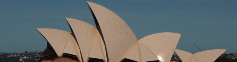 Banner Opera House.jpg Banner Opera House.jpg